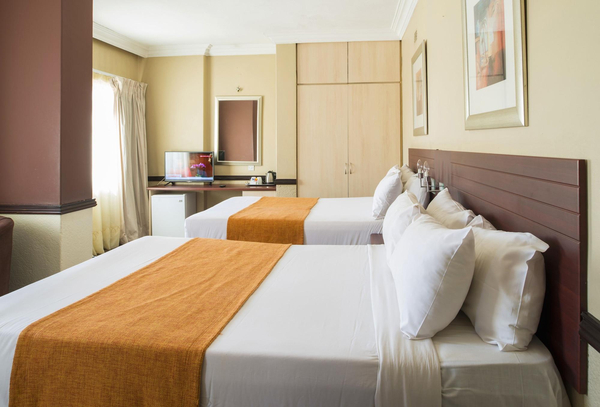 New Ambassador Hotel Harare Exterior foto