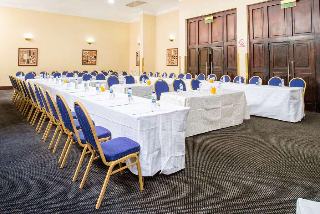 New Ambassador Hotel Harare Facilidades foto